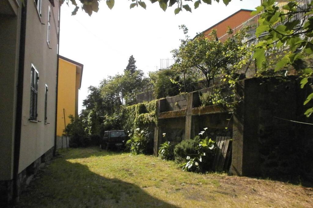 Casa Gina Secondo Piano Con Ascensore E Parcheggio Леванто Екстериор снимка